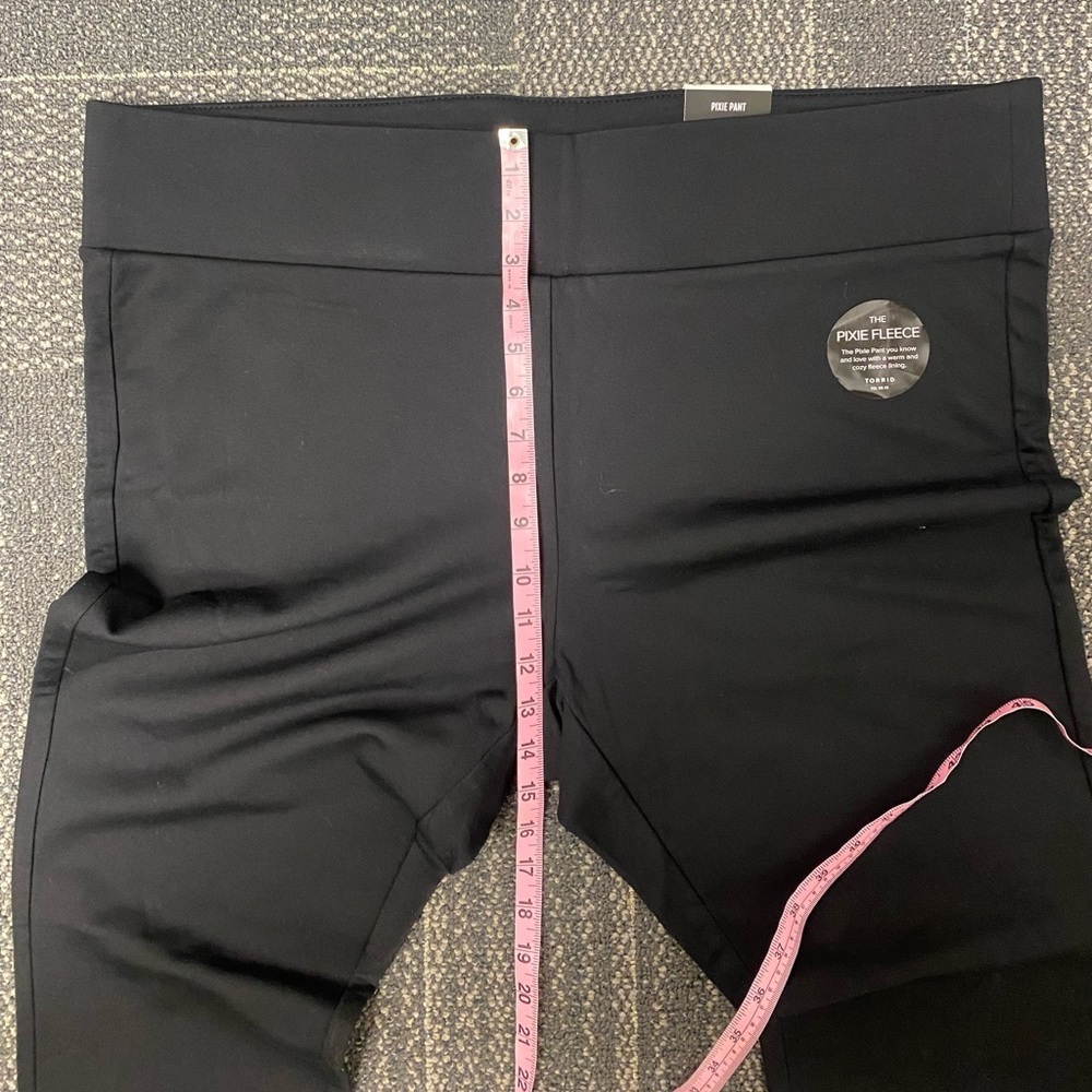 NWT Torrid Pixie Skinny Studio Luxe Ponte High-Rise Fleece Lined Pant 3R - Picture 7 of 10